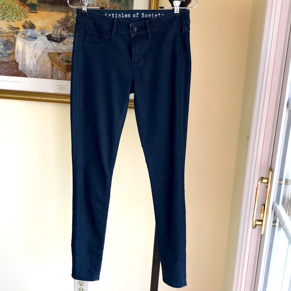 ARTICLES OF SOCIETY MID RISE JEGGINGS EUC! Size 25